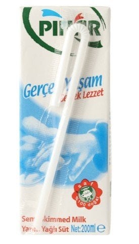 Pınar Yarım Yağlı Süt 200 Ml